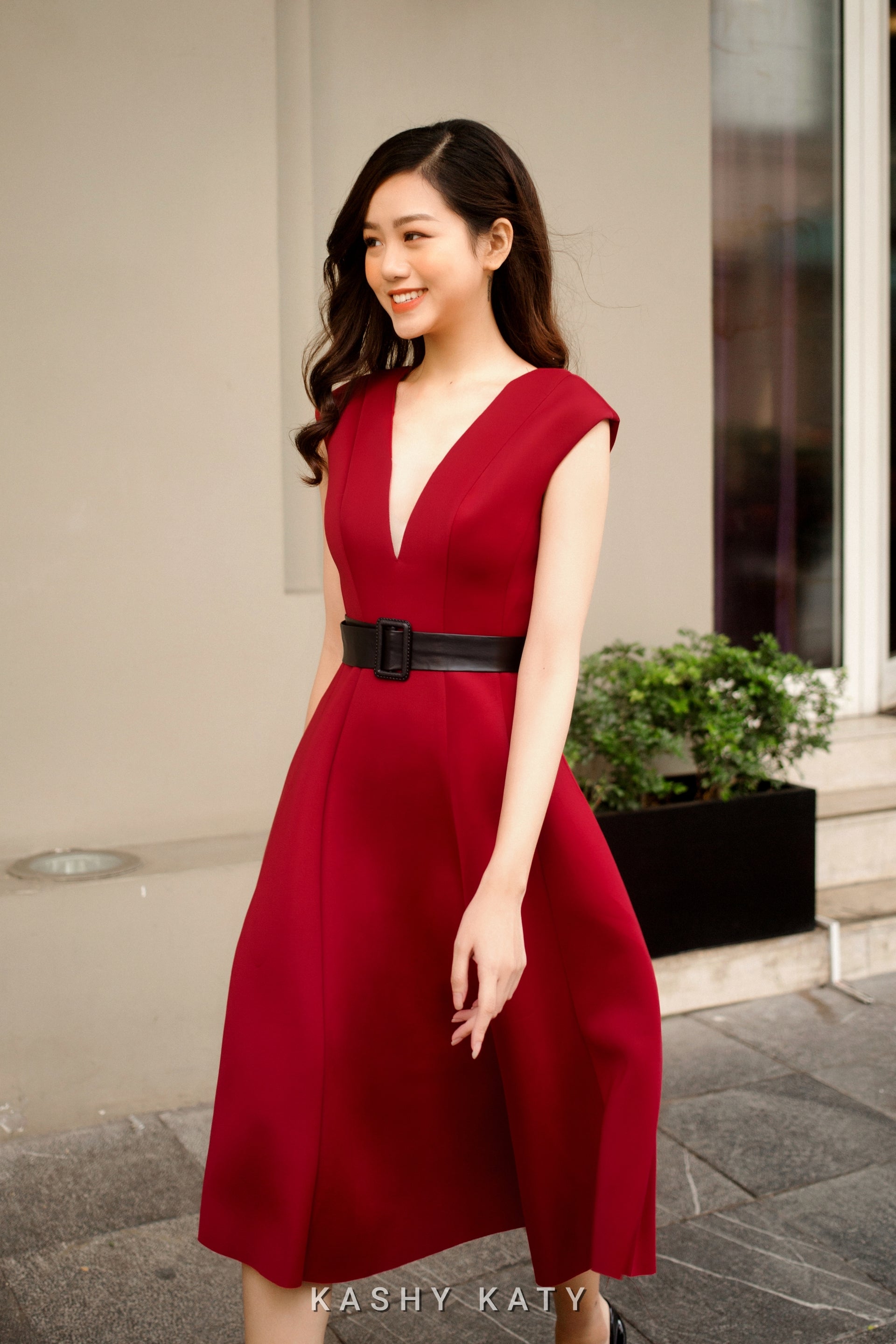 amma sculpt v neck midi dress Adele Belted V-Neck Midi Dress – Look Want Wear Love