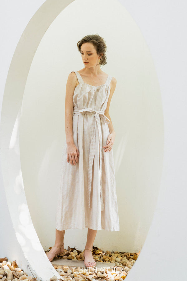 AVIANA Linen Low Back Strap Dress